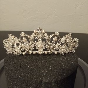 David's Bridal Pearl Sparkly Tiara Crown